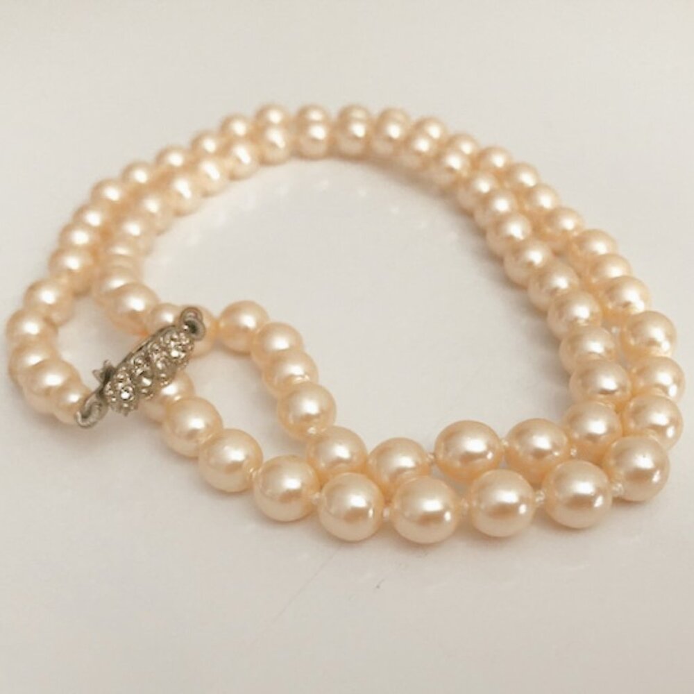 2 Vintage Faux-Pearl Necklaces